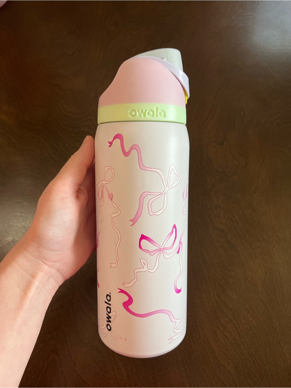 Owala Pink & Cream Stainless Steel Water Bottle with Bow Motif